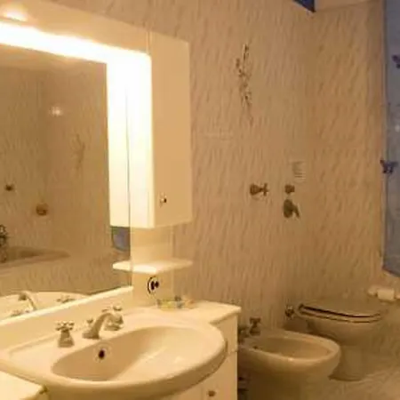 Aldebaran Bed & Breakfast 3*